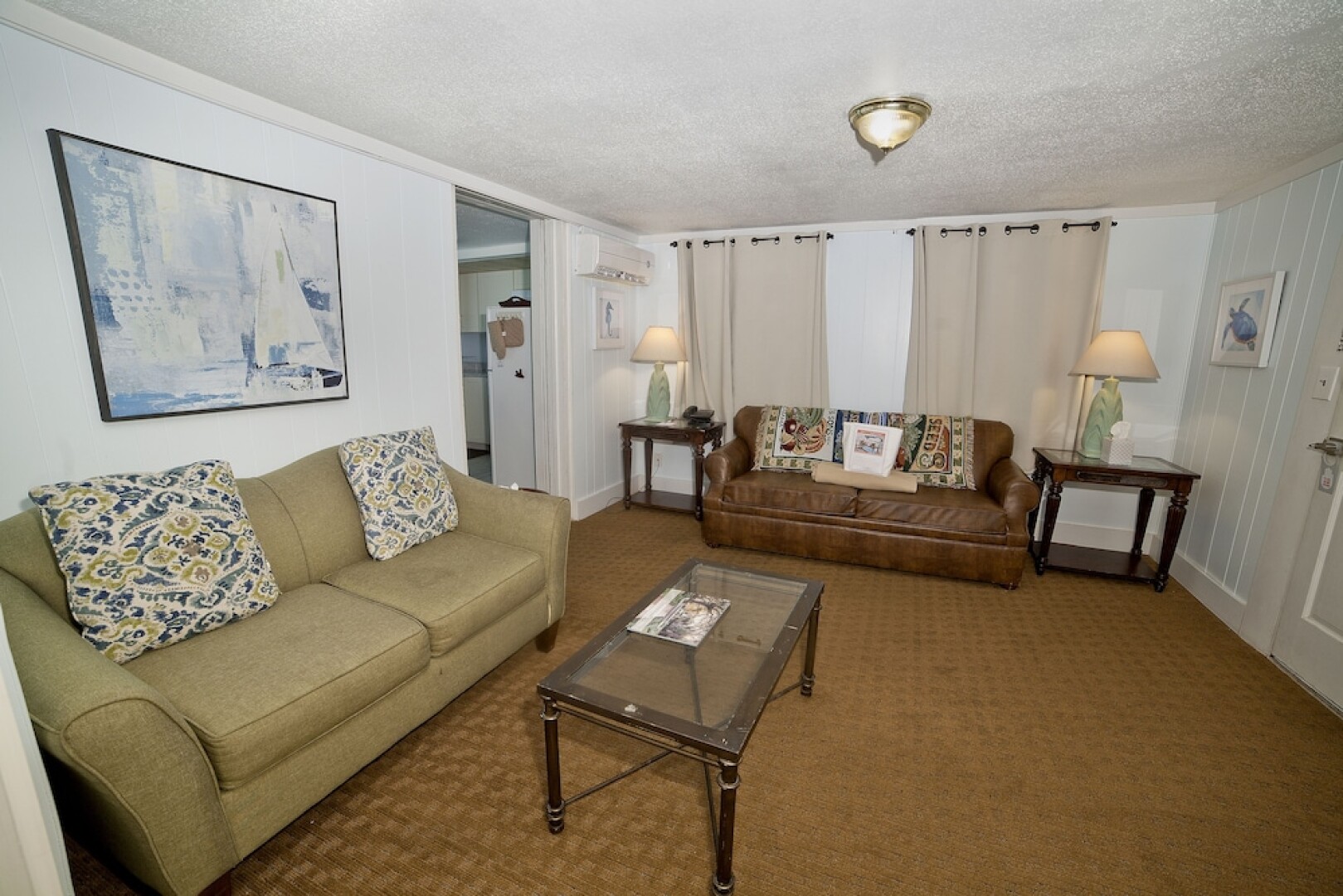 Georgianne Inn & Suites