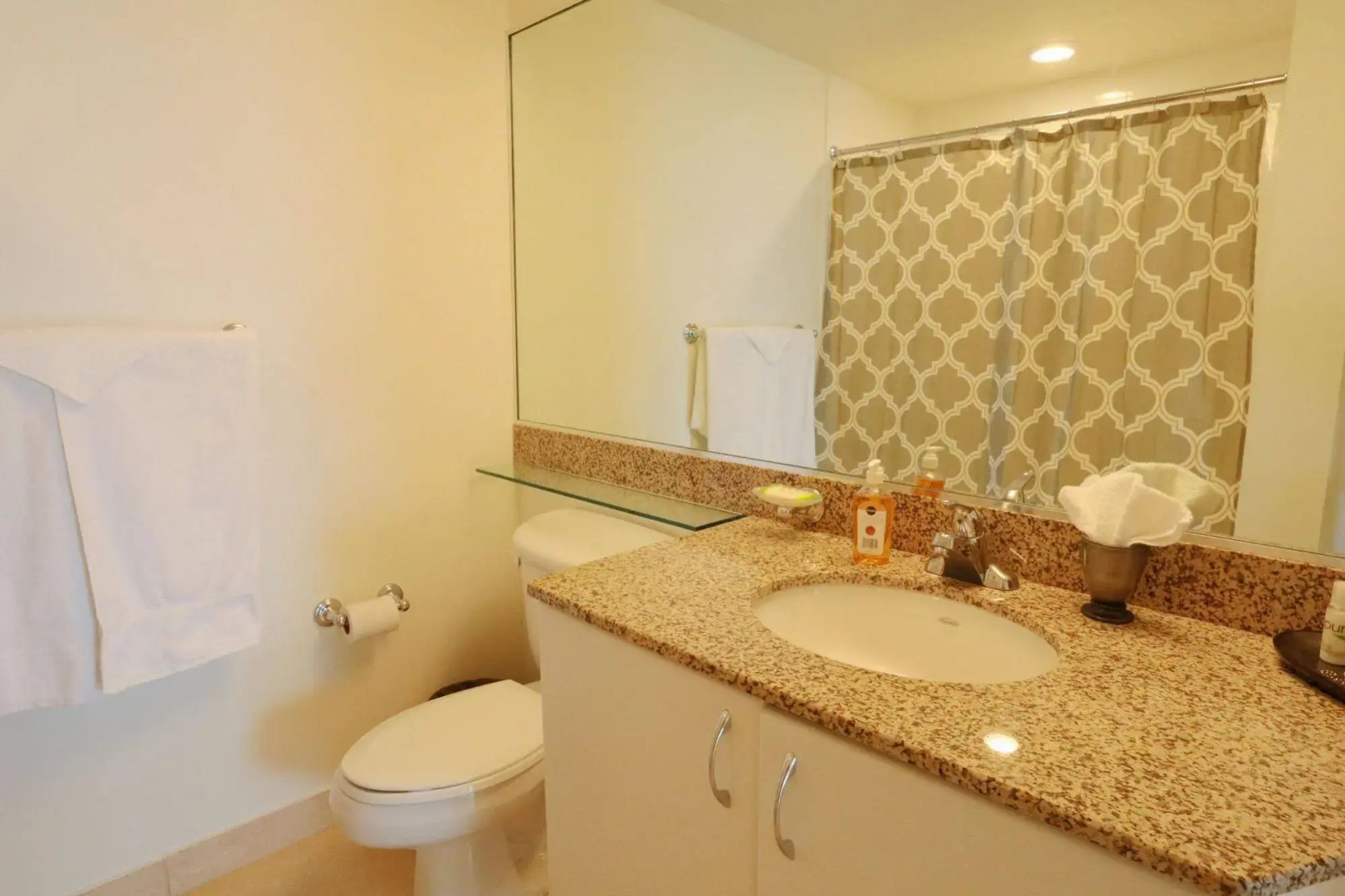 Pelican Residence at One Broadway