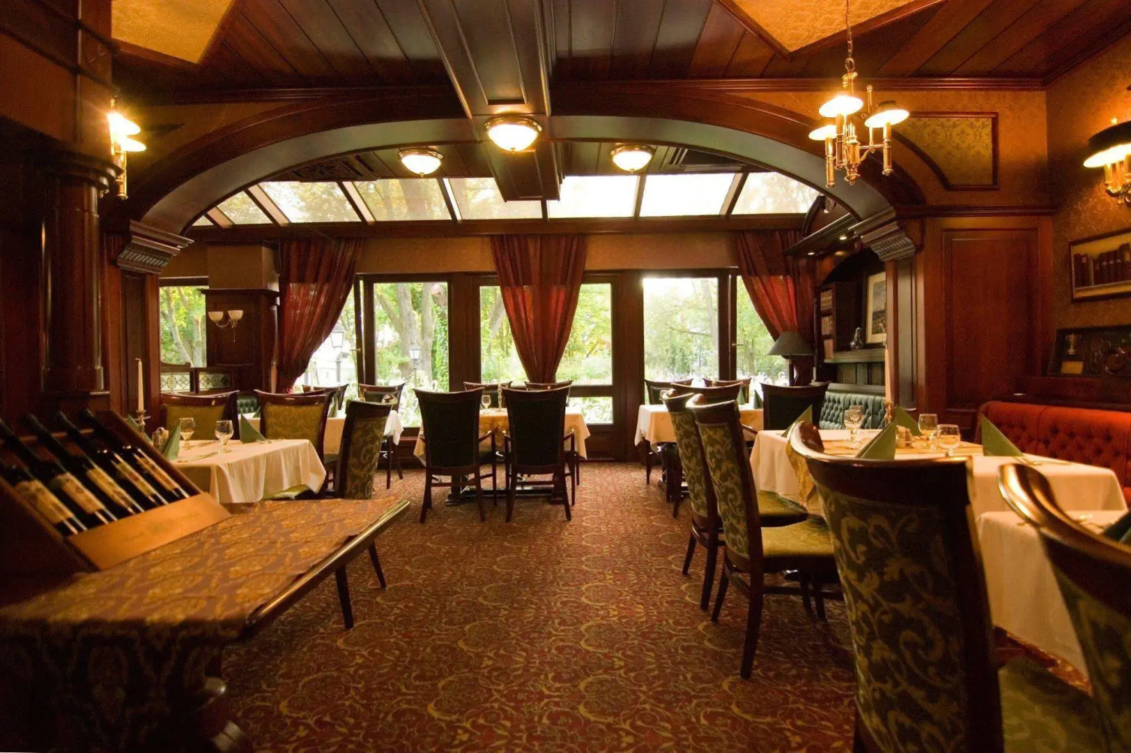 Golden Ball Club Hotel & Fitness