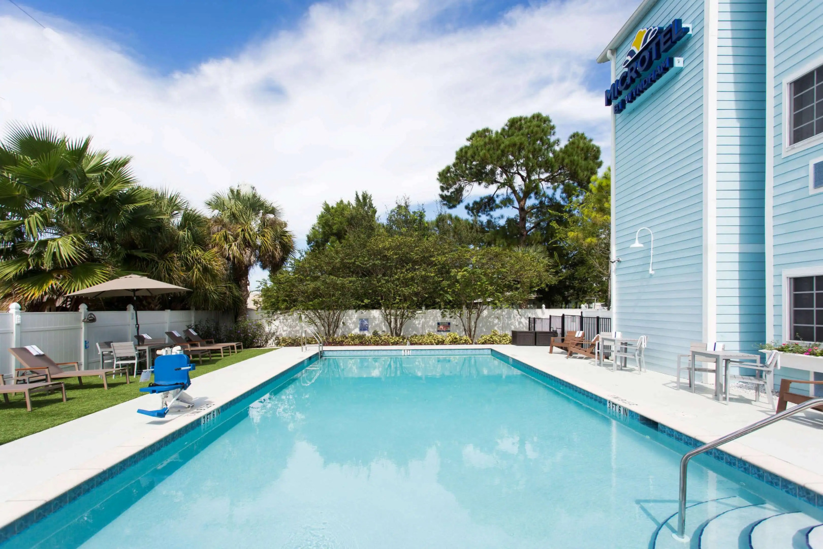 Microtel Inn & Suites by Wyndham Port Charlotte/Punta Gorda