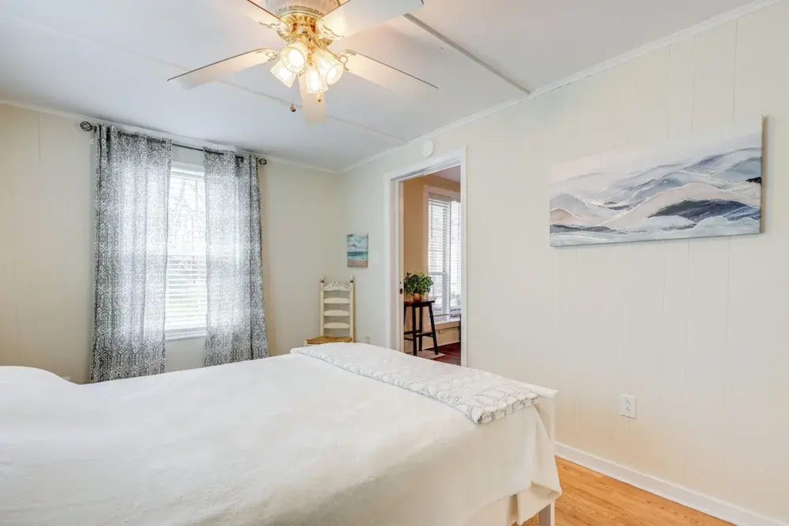 Walkable Home w/ Porch in Dtwn St Marys!