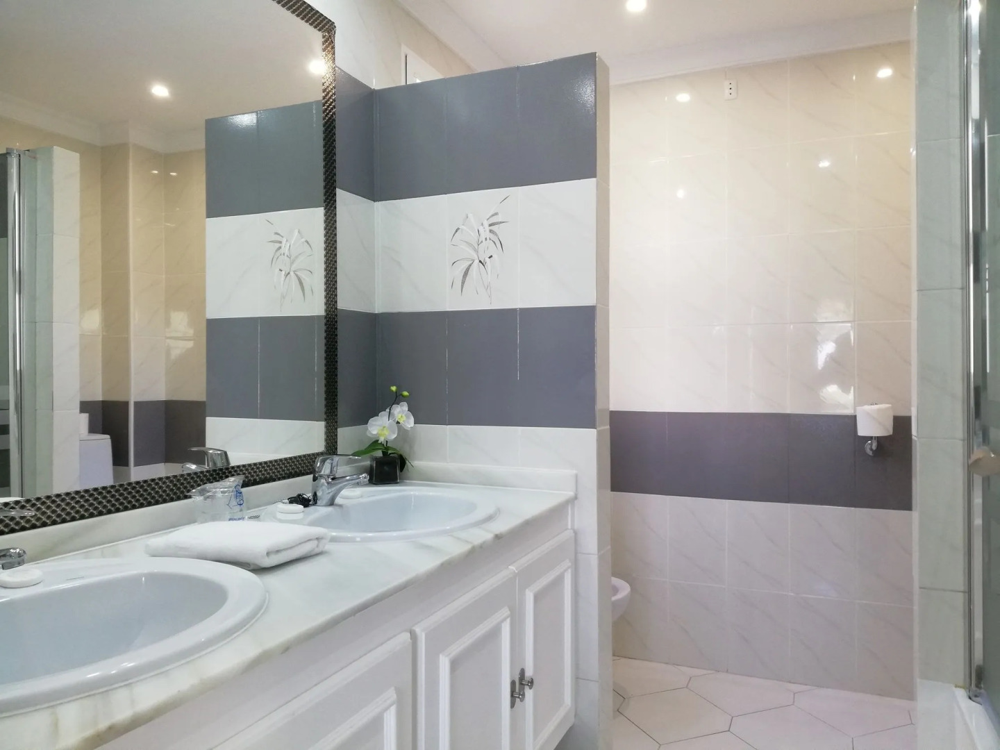 Miraflores Beach & Country Club