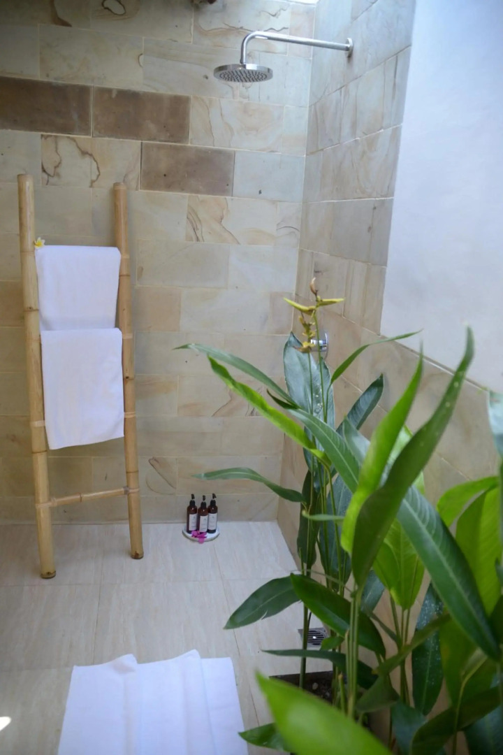 Villa Casablanca Surf Keramas