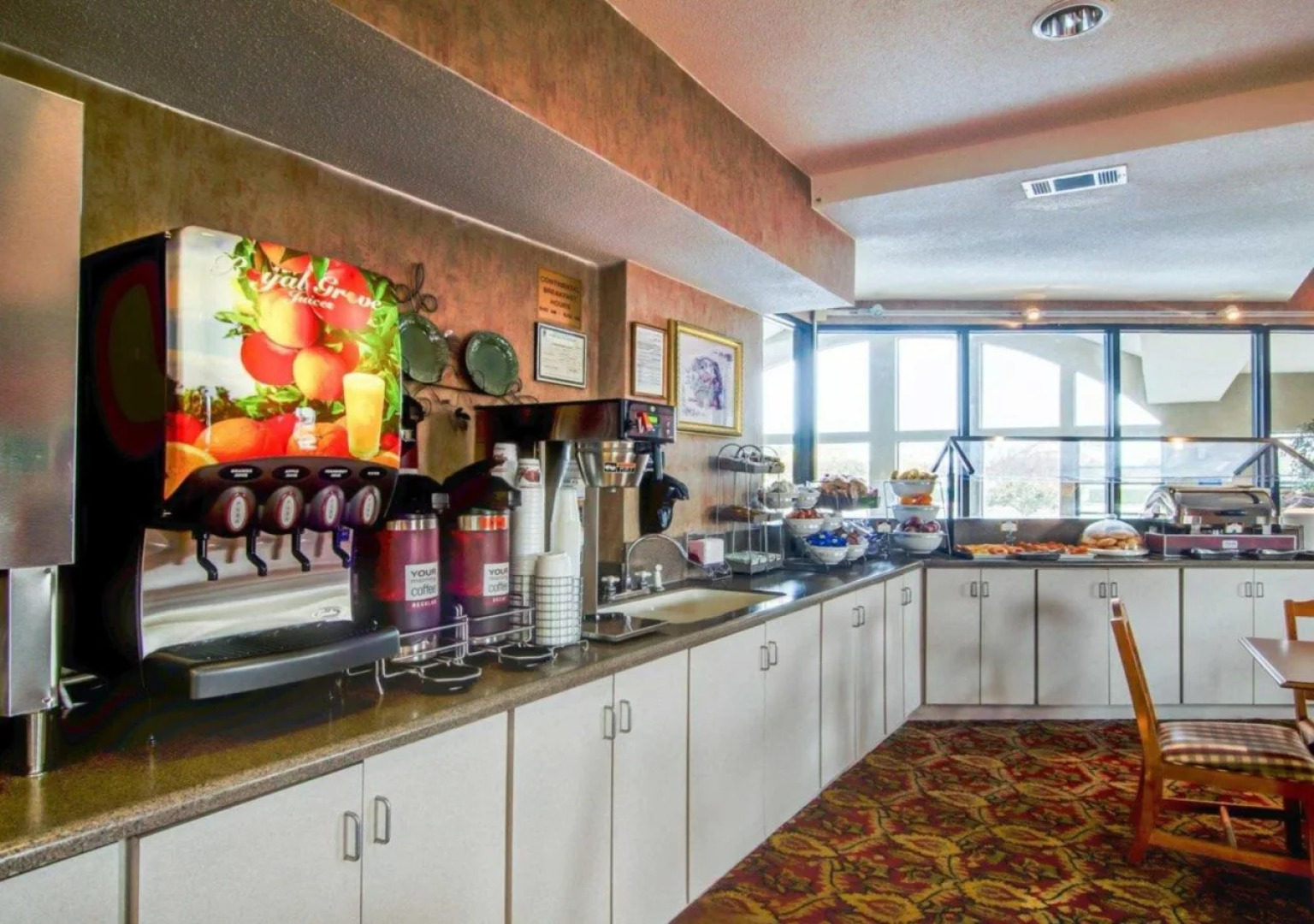 Comfort Suites near Robins Air Force Base