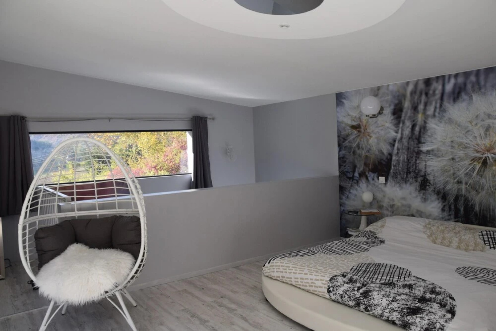 Villa With 4 Bedrooms in Mostuéjouls, With Wonderful Lake View, Privat