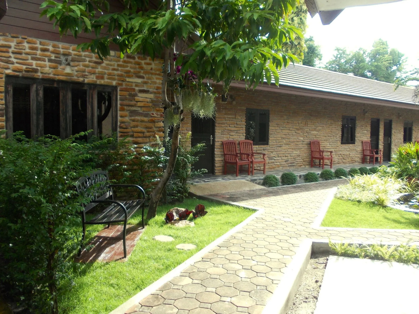 Capricorn Village