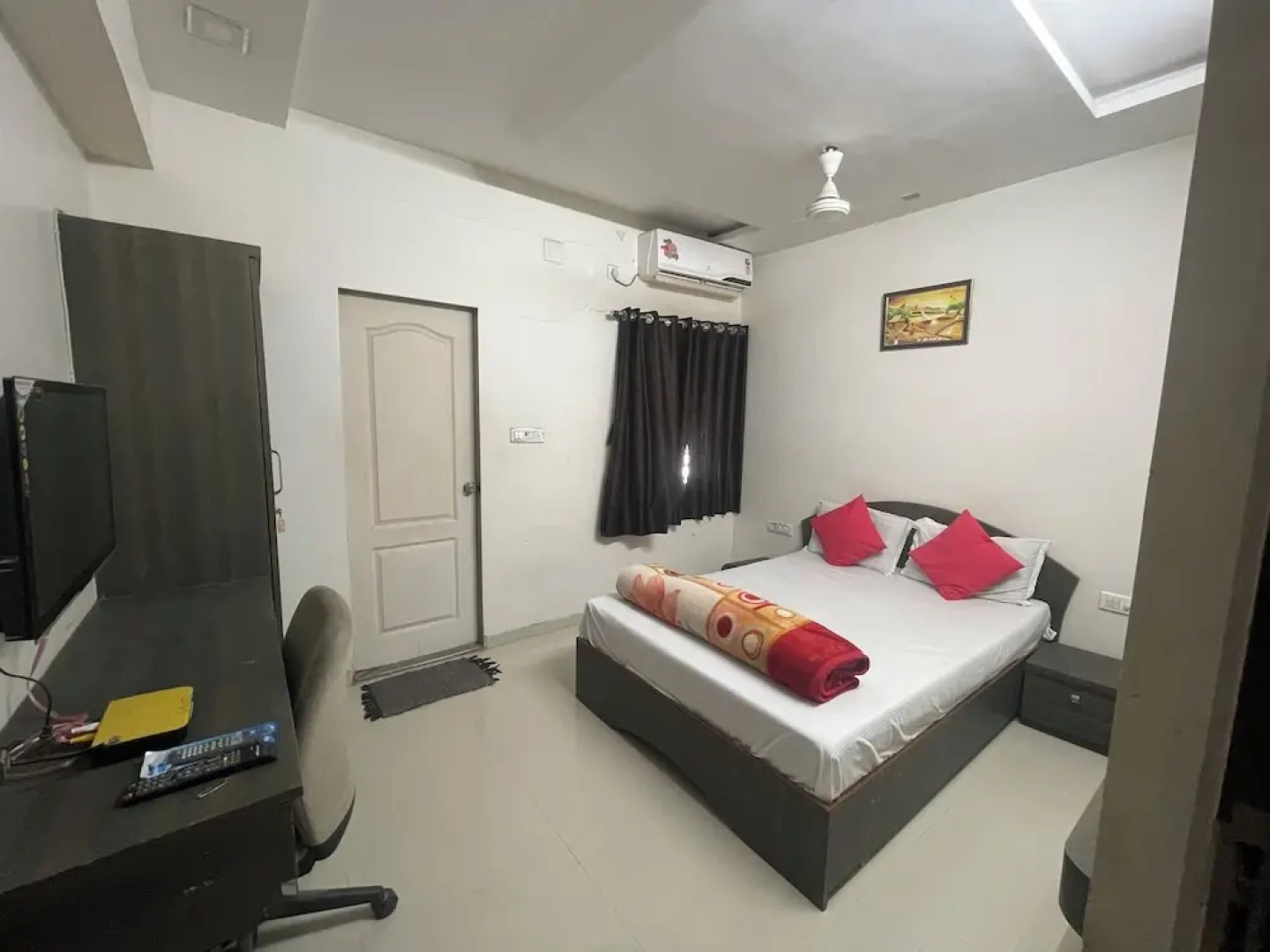 Hotel Narayan Executive Gujrat