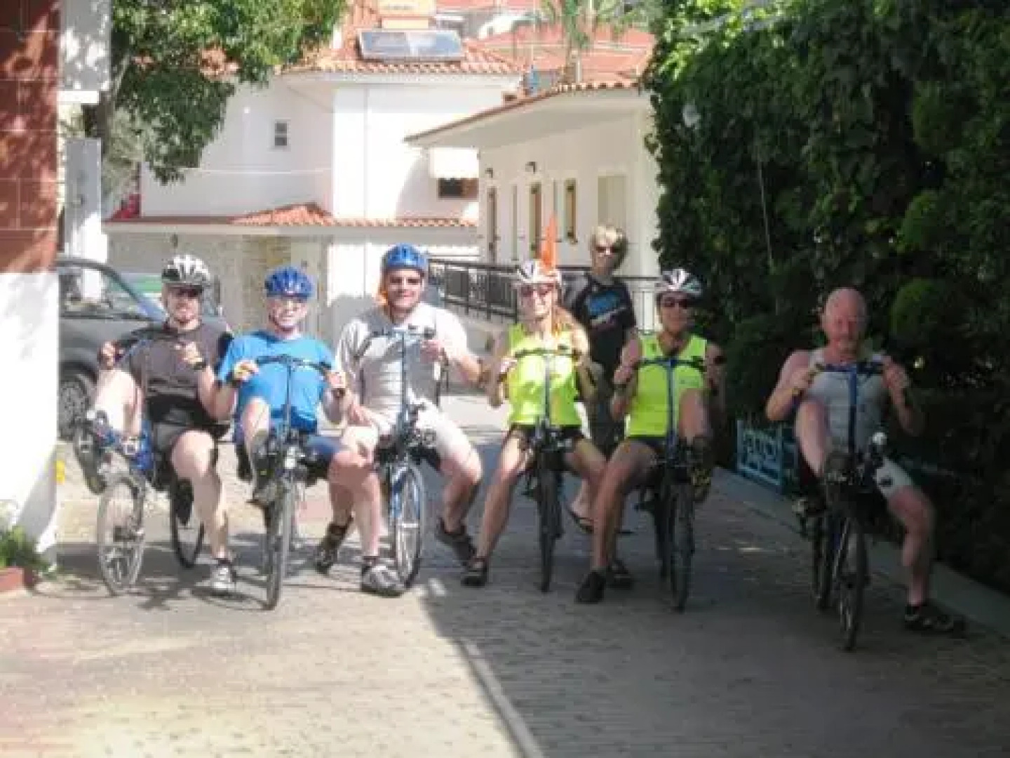 Blue Sky Apartments & Rooms