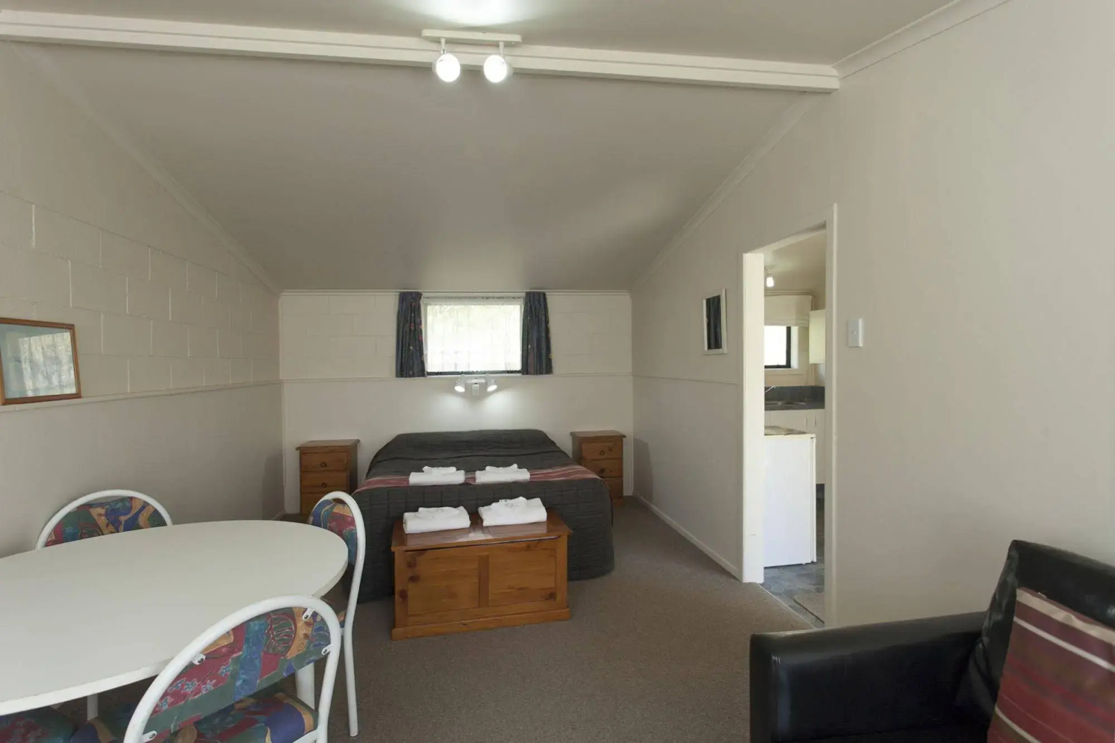 Opal Hot Springs & Holiday Park