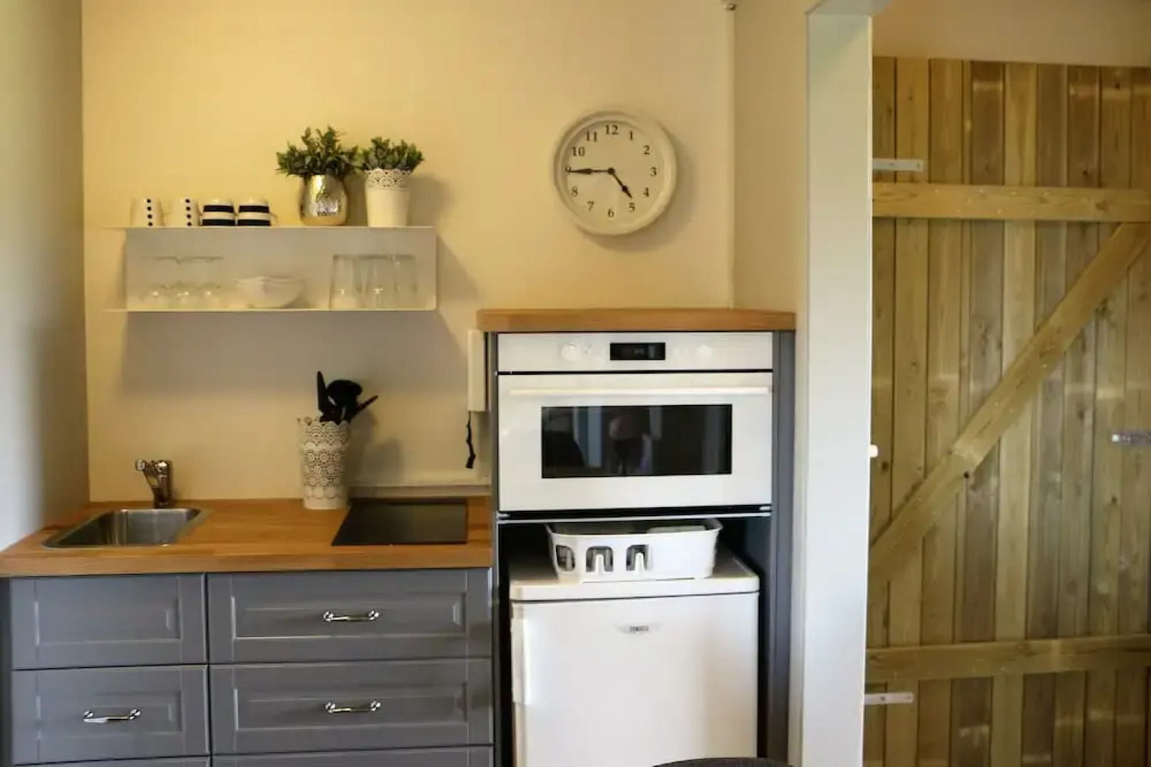 Volcano apartments - In a rural location