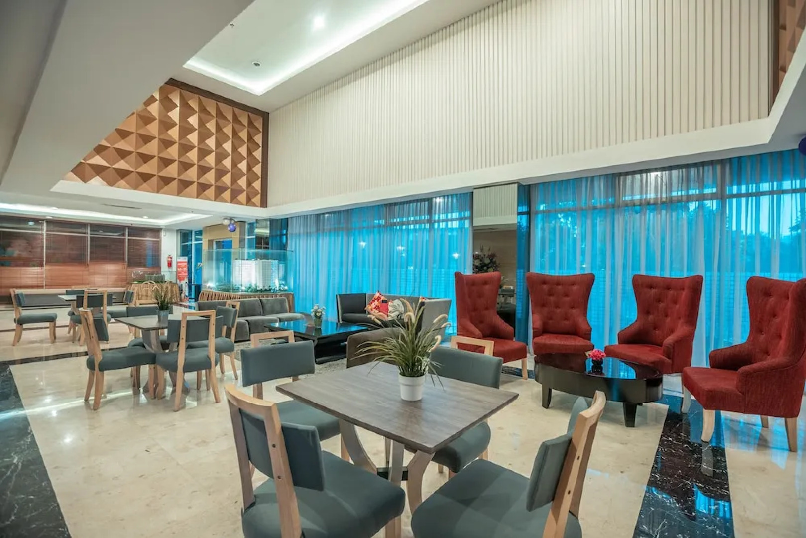 Oyo Flagship 728 Baileys Apartment