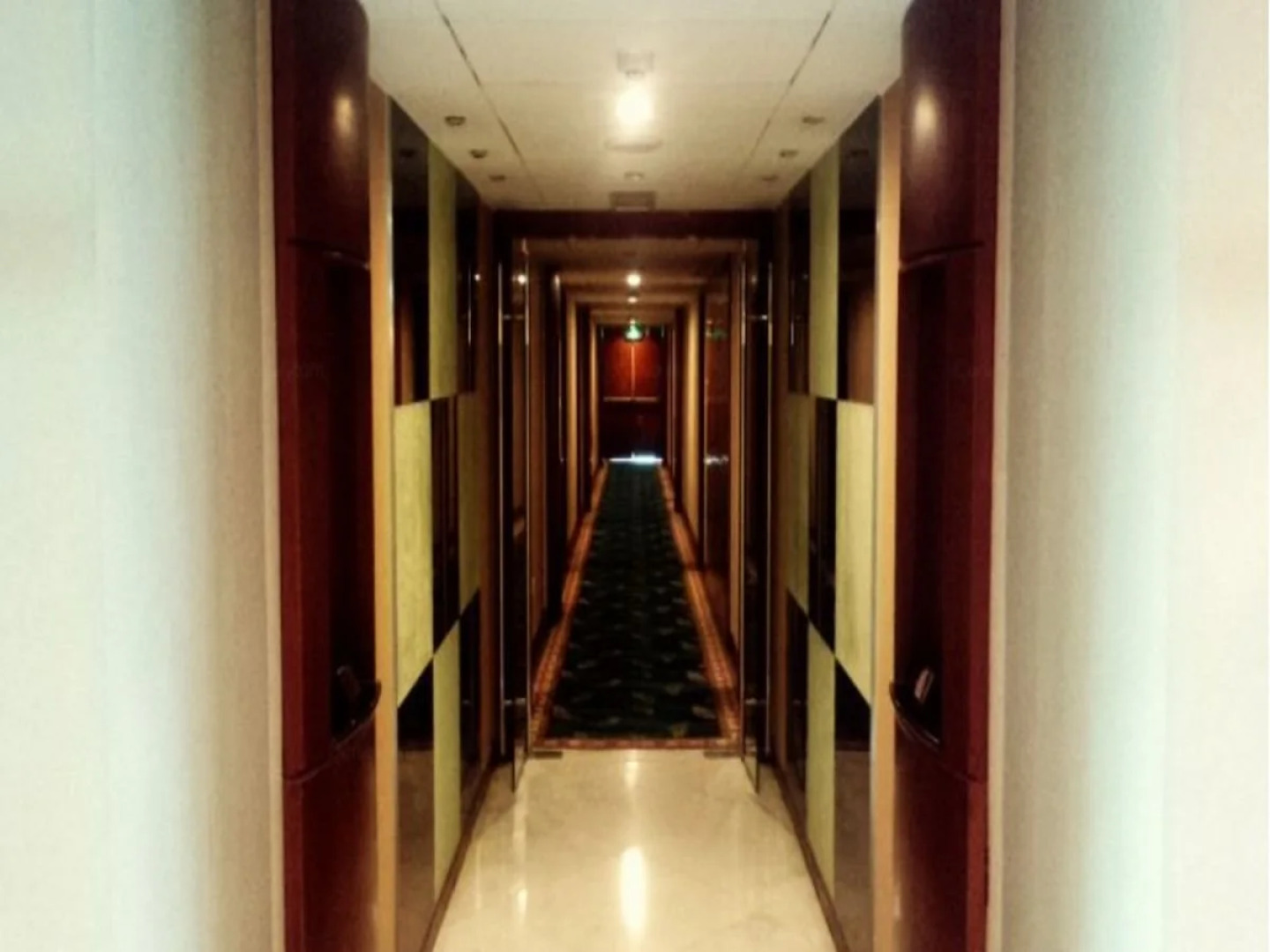 Maochen New Century Hotel