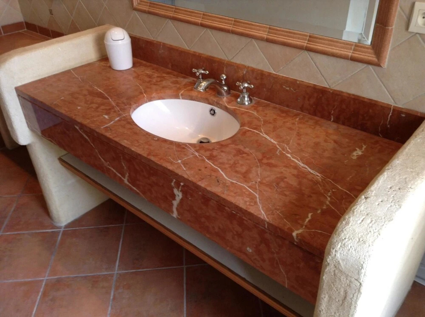 Apartment With 3 Bedrooms in Couffoulens, With Wonderful City View, Fu