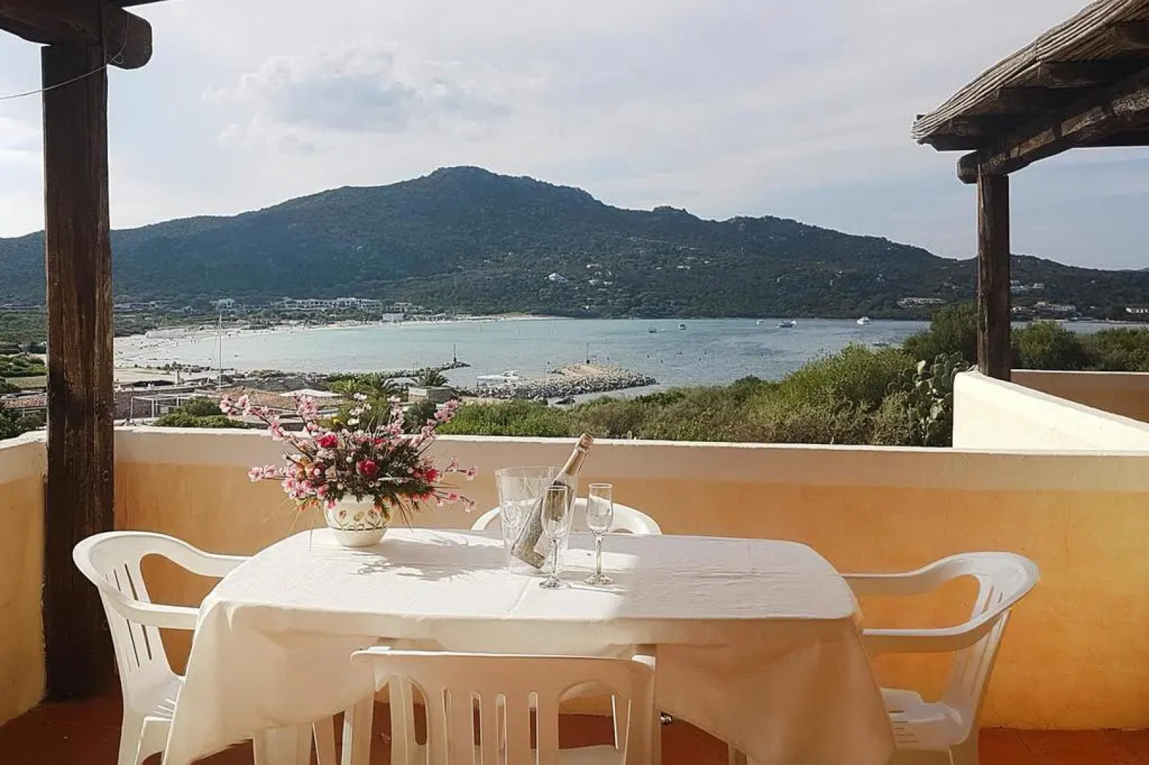 Residence Le Corti Di Marinella