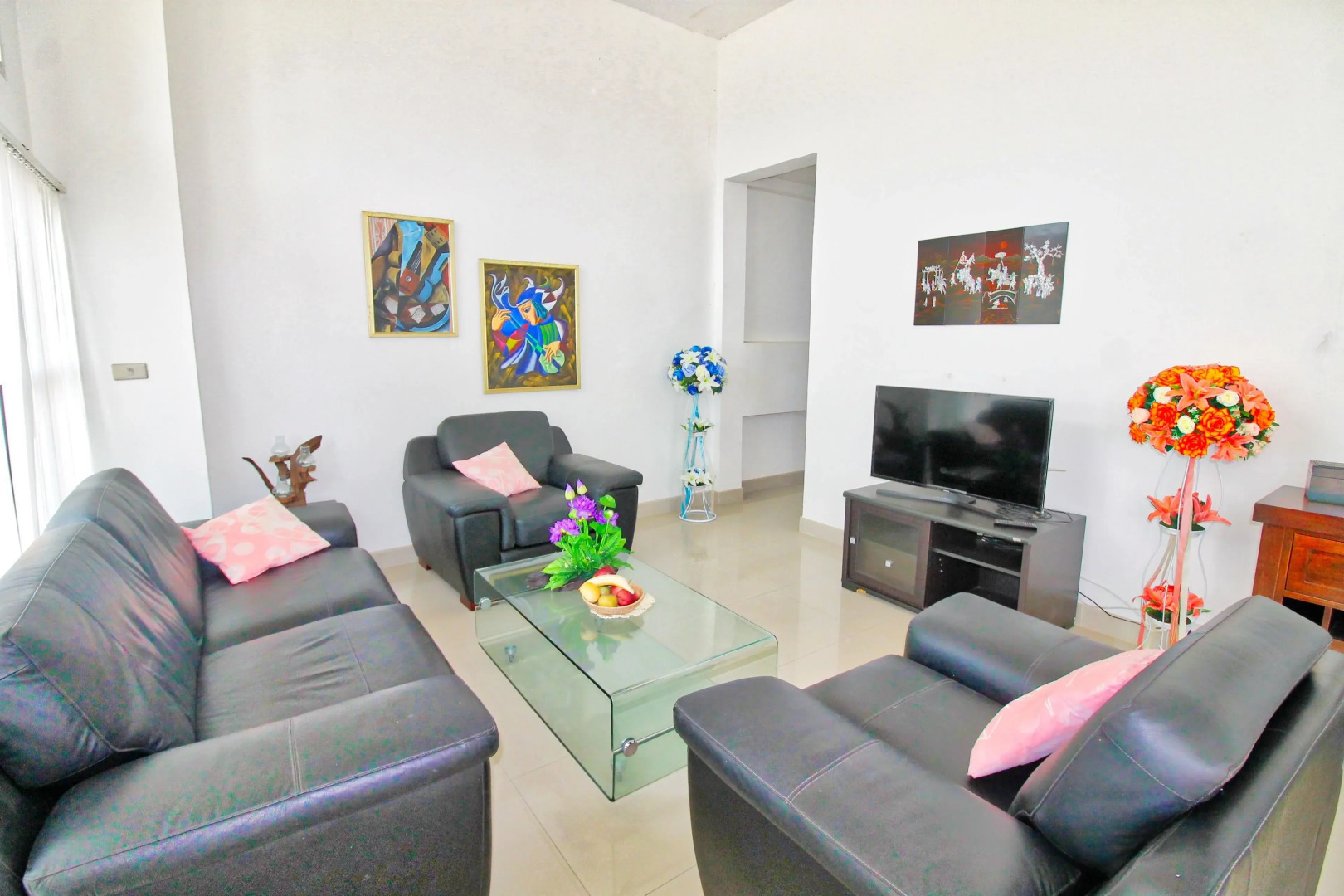 Cliff & Beach Villas