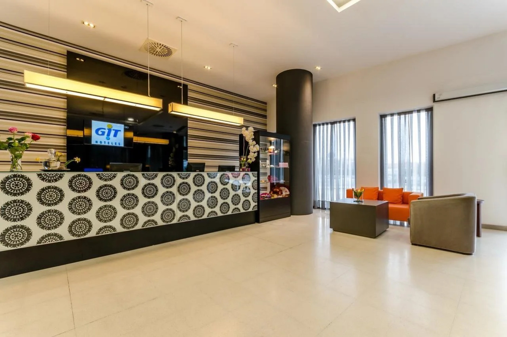 Hotel YIT Vía Sevilla Mairena