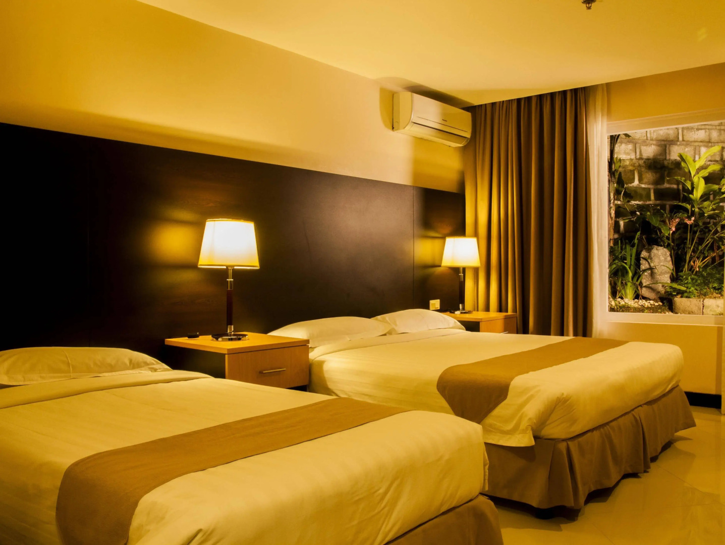 The Lake Hotel Tagaytay