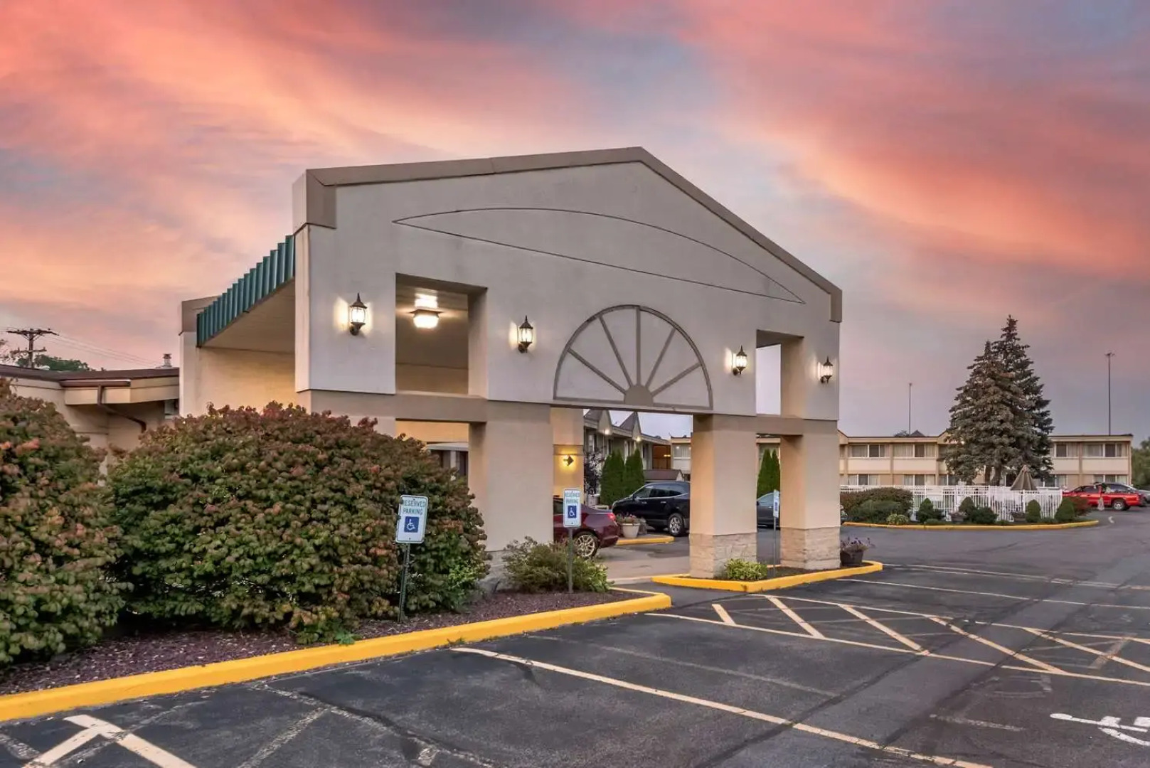 Quality Inn & Suites Vestal Binghamton near University