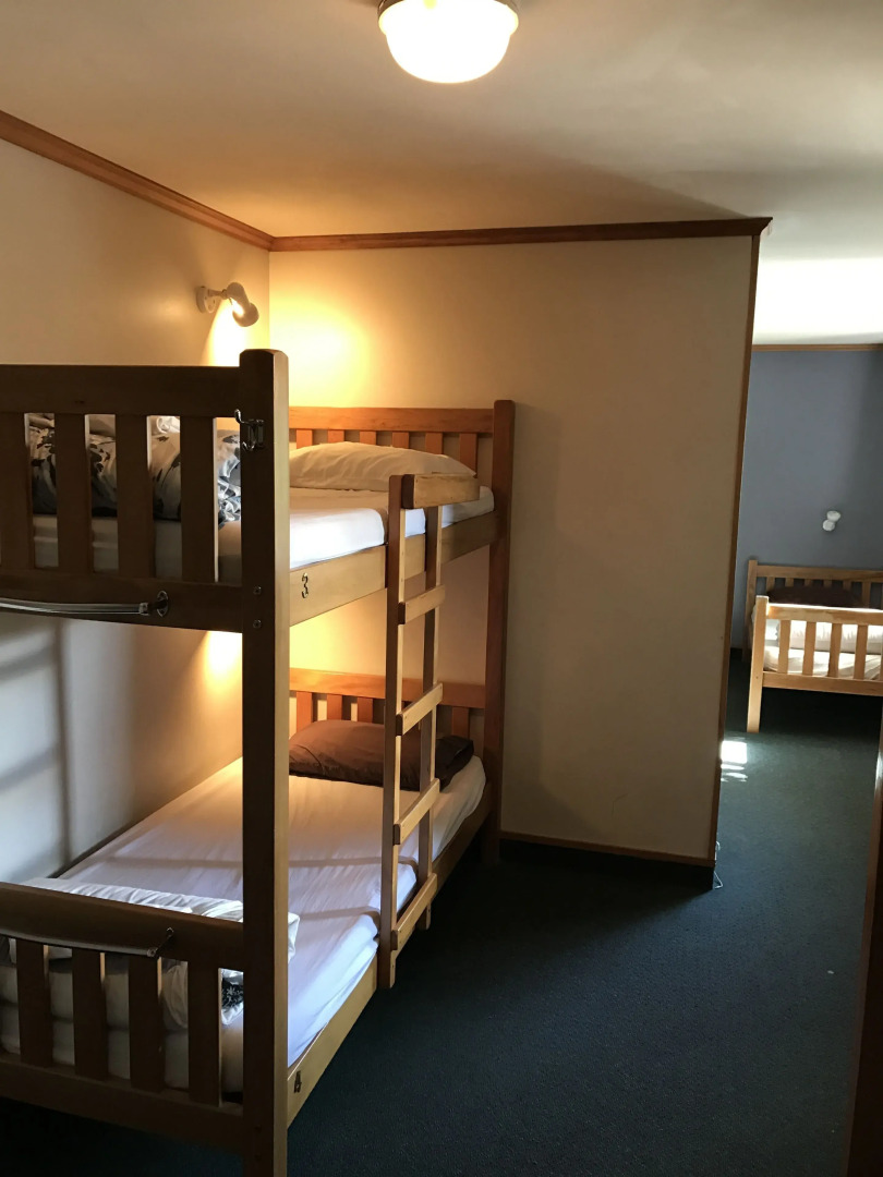 Rainbow Lodge - Hostel