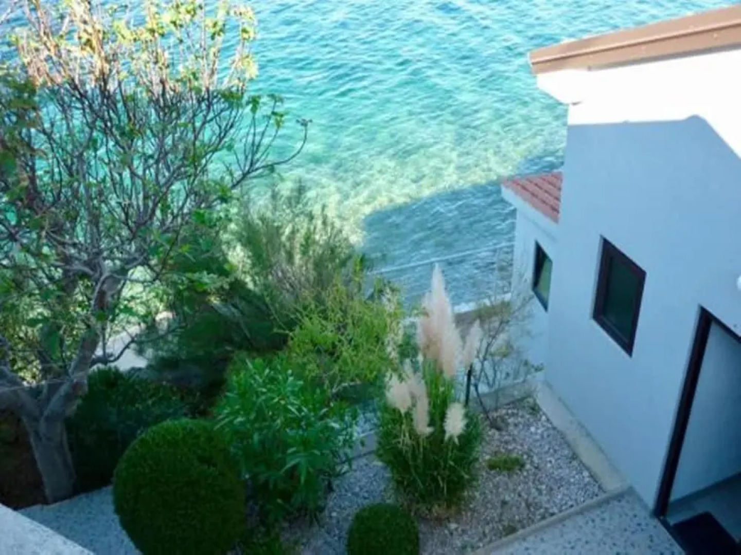 Sea-view Holiday Home in Lukovo Šugarje With Private Terrace