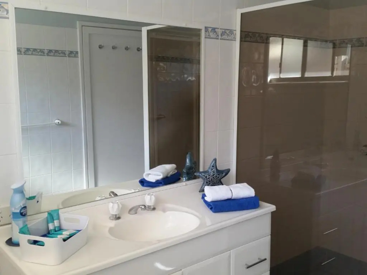 Dolphins of Mollymook Motel and Fifth Green Apartments