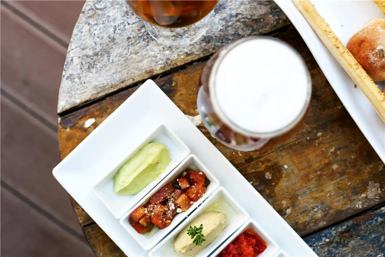 The PINEHILL Hotel & Suites