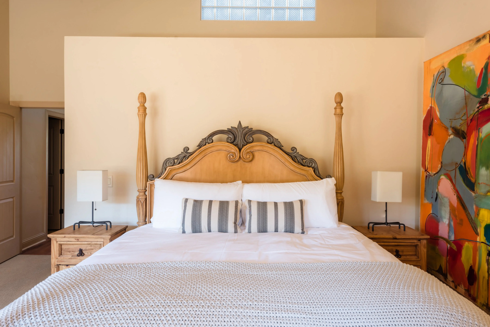 Charming Rustic Mountain Escape w/ Hot Tub & Table Tennis! ❤ by AvantStay