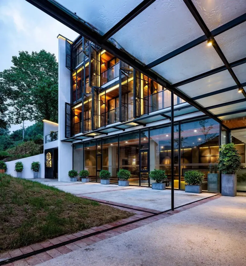 Zhangjiajie SIXX Hotel