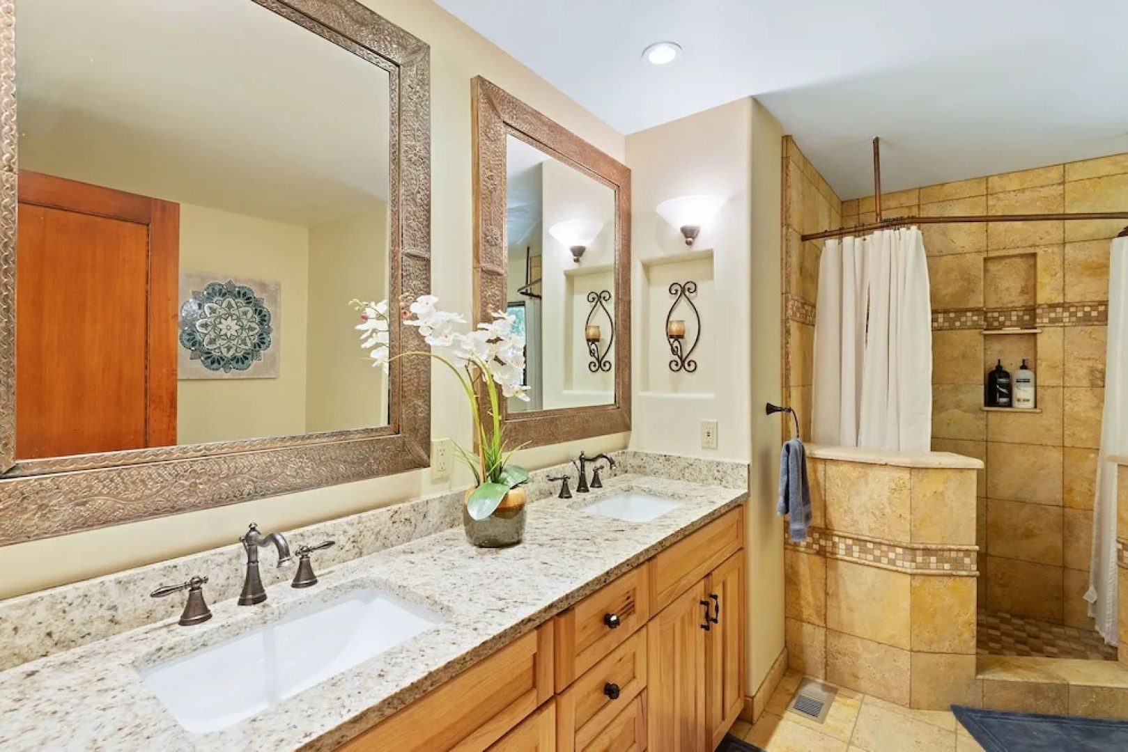 8545sono 3 Bedroom Home