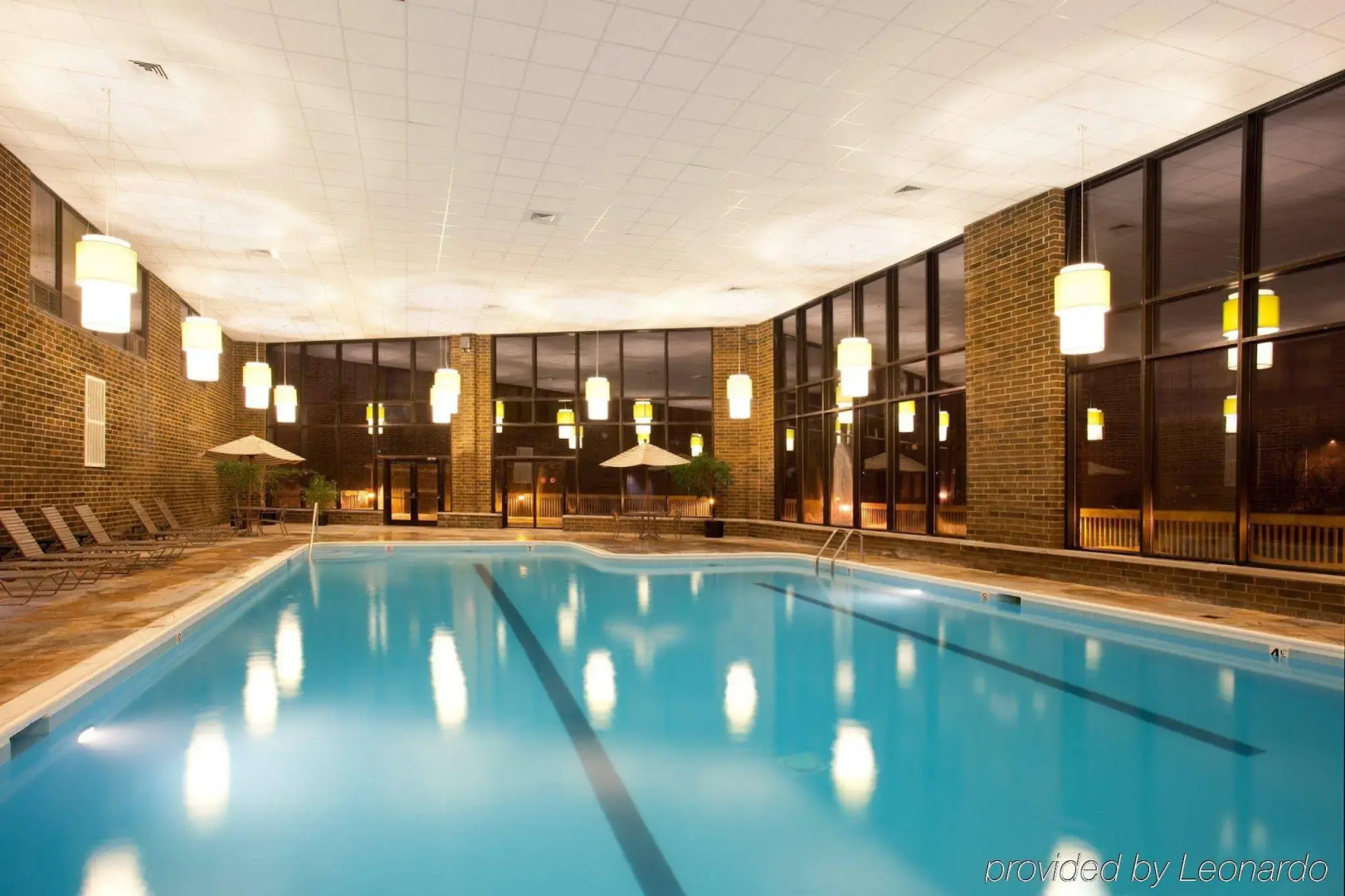 Holiday Inn Chicago Nw Crystal Lk Conv Ctr by IHG