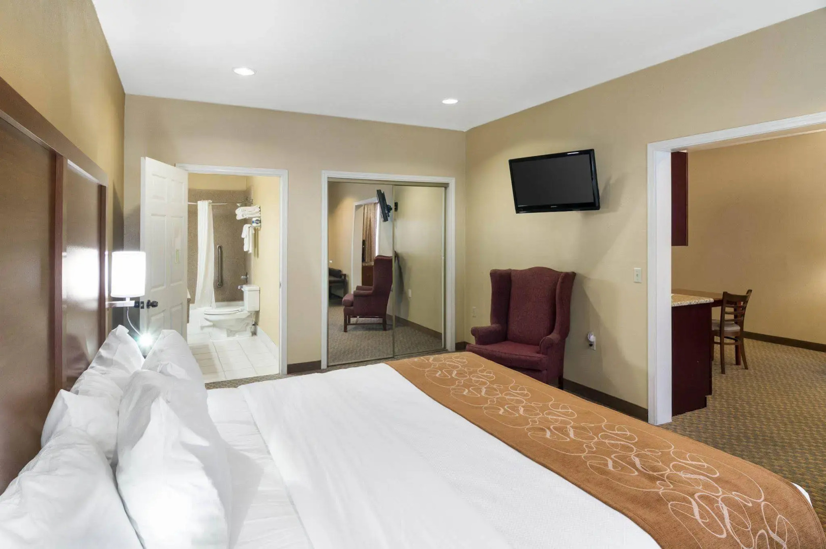 Quality Suites Midland North Loop 250