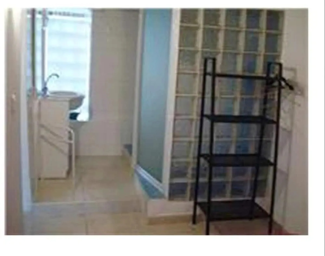 Apartment With one Bedroom in Le Rove, With Wonderful Mountain View and Enclosed Garden - 800 m From the Beach