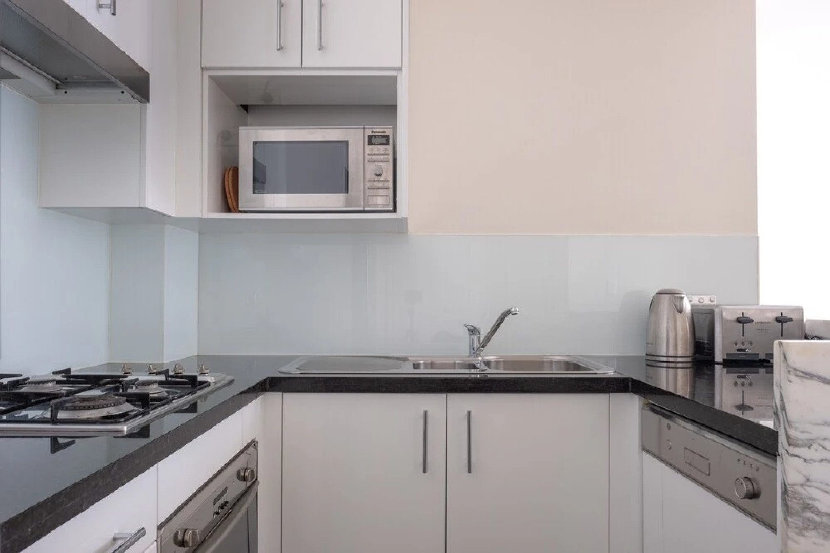 Wyndel Apartments - Herbert