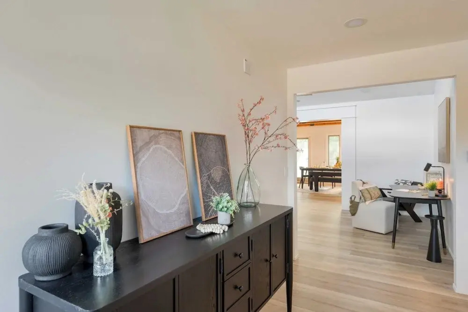 Hot Tub, Sauna & Red Rock Views Near Sedona Trails Sedona Serenity Retreat by Avantstay