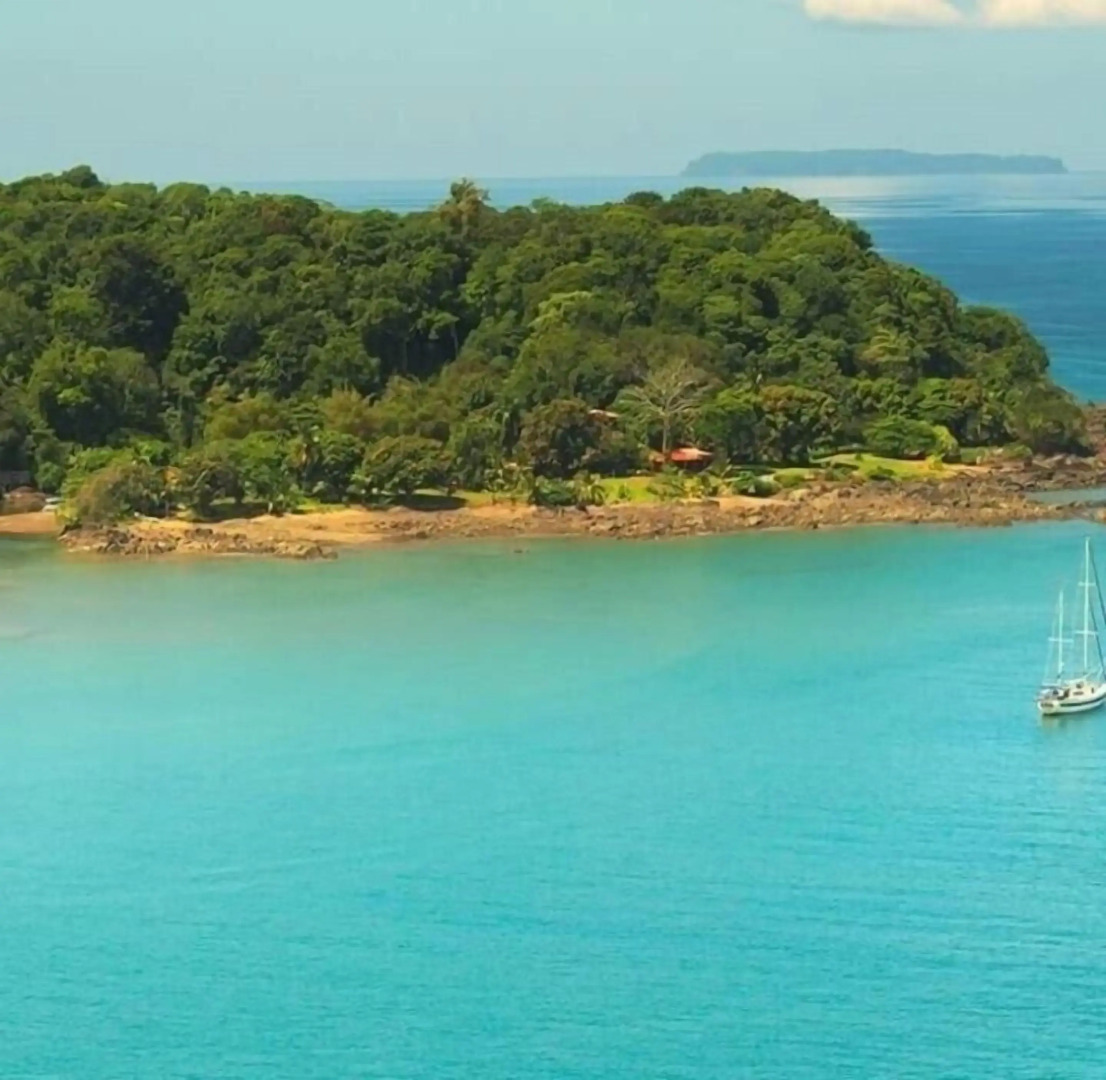 Drake Paradise Point