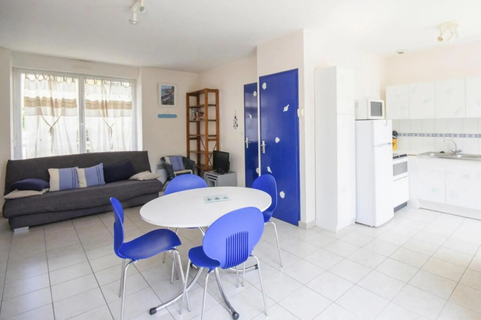 Semi-detached Houses, Etables-sur-mer