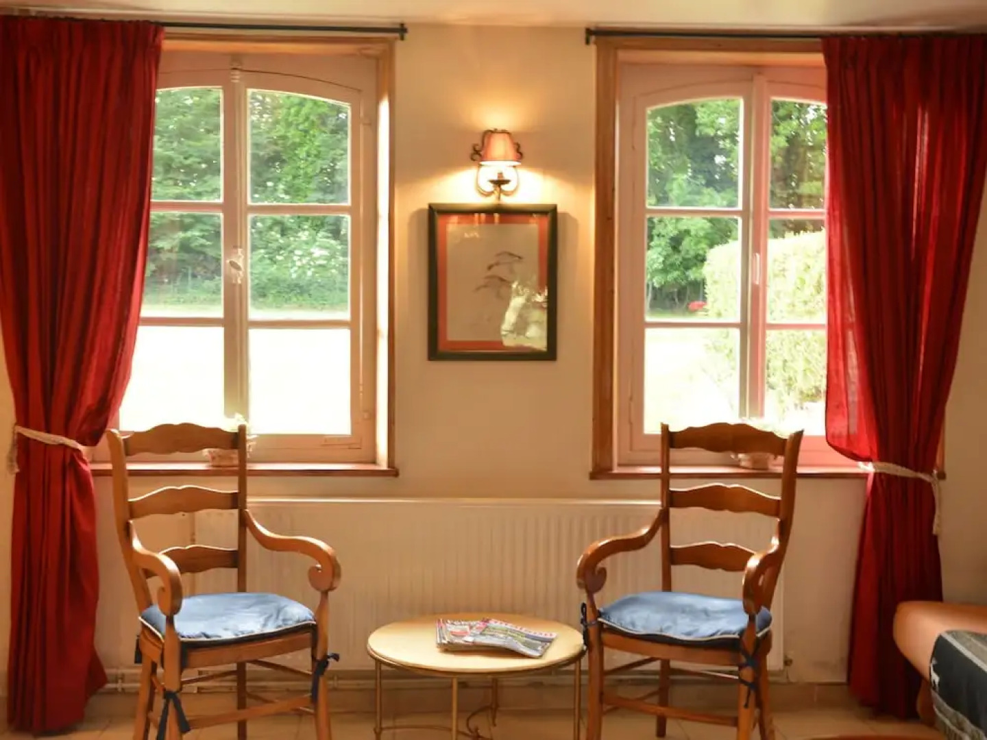 Well-maintained Farmhouse With Large Garden, Just 15 Minutes From the sea