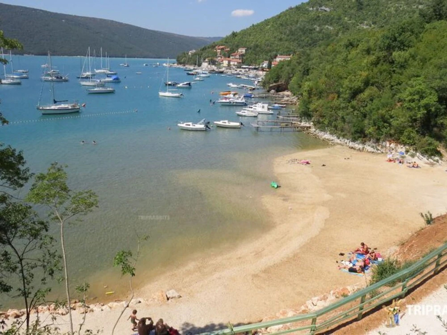 Ana Brgod in Brgod With 3 Bedrooms and 4 5 Bathrooms