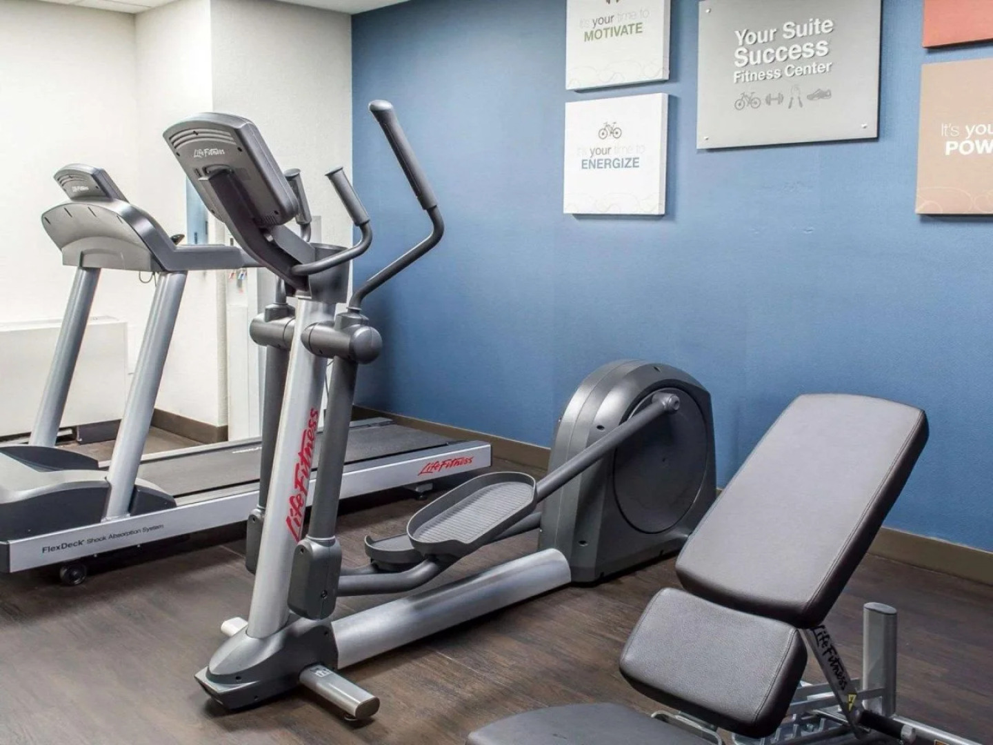 Comfort Suites Near Potomac Mills