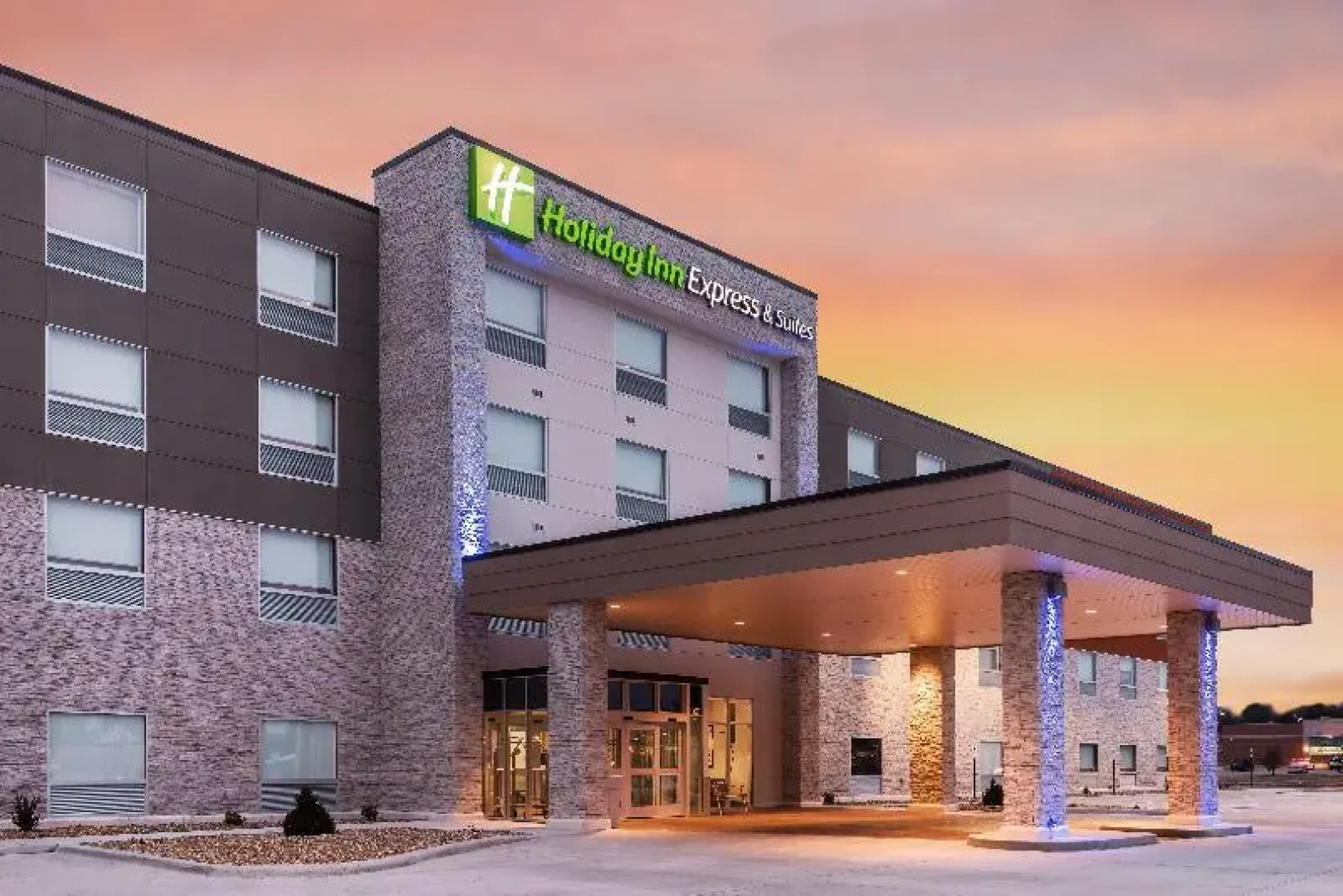 Holiday Inn Express Suites West Plains Southwest