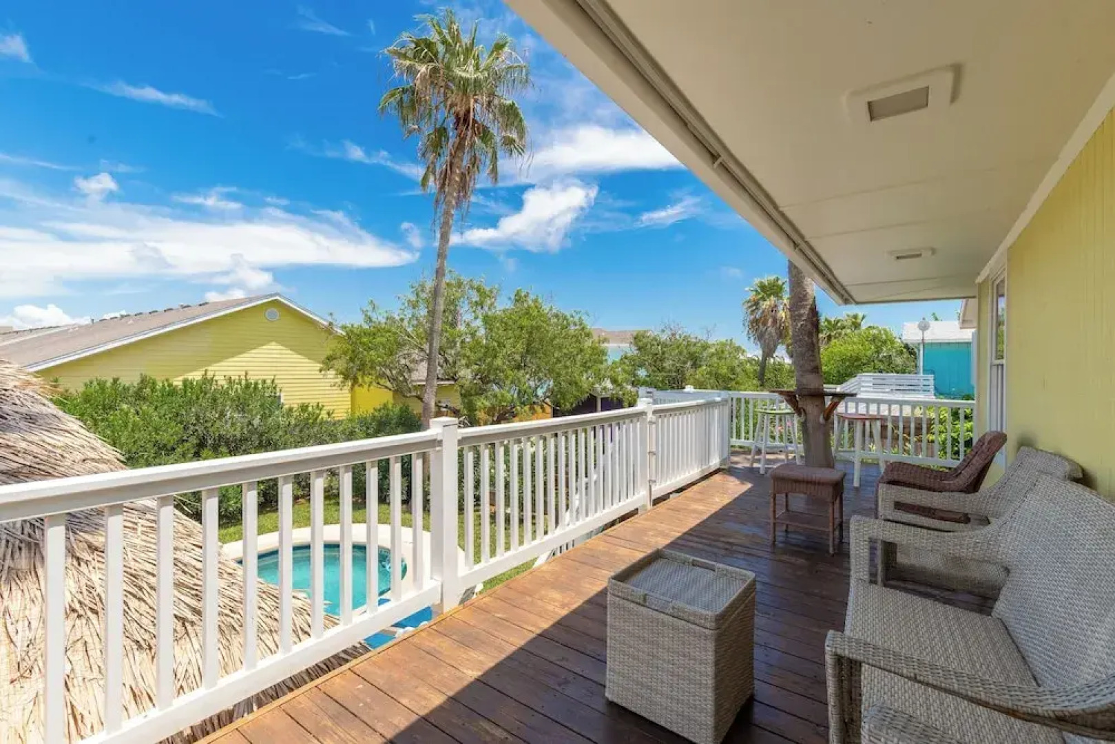 The Shell House Private Pool Pet Friendly