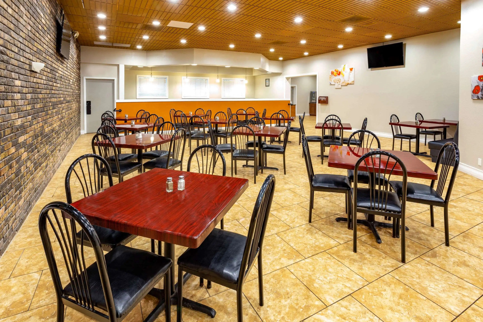 AmericInn by Wyndham Janesville