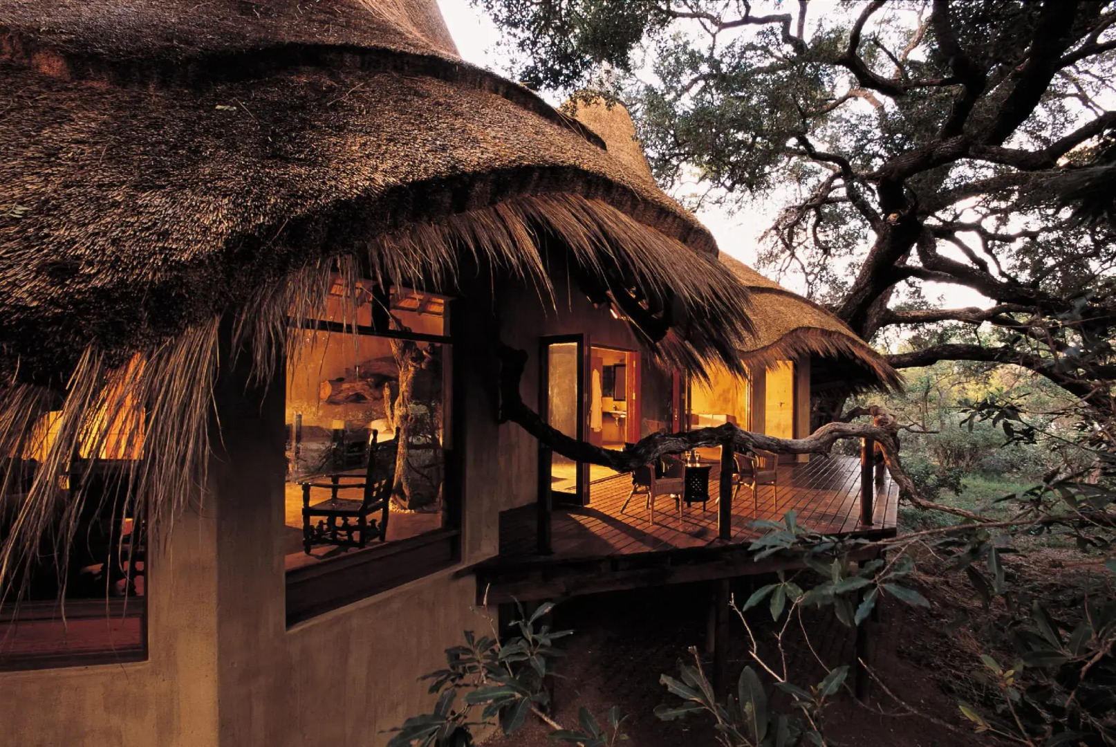 Pondoro Game Lodge  - Open to Kruger Park