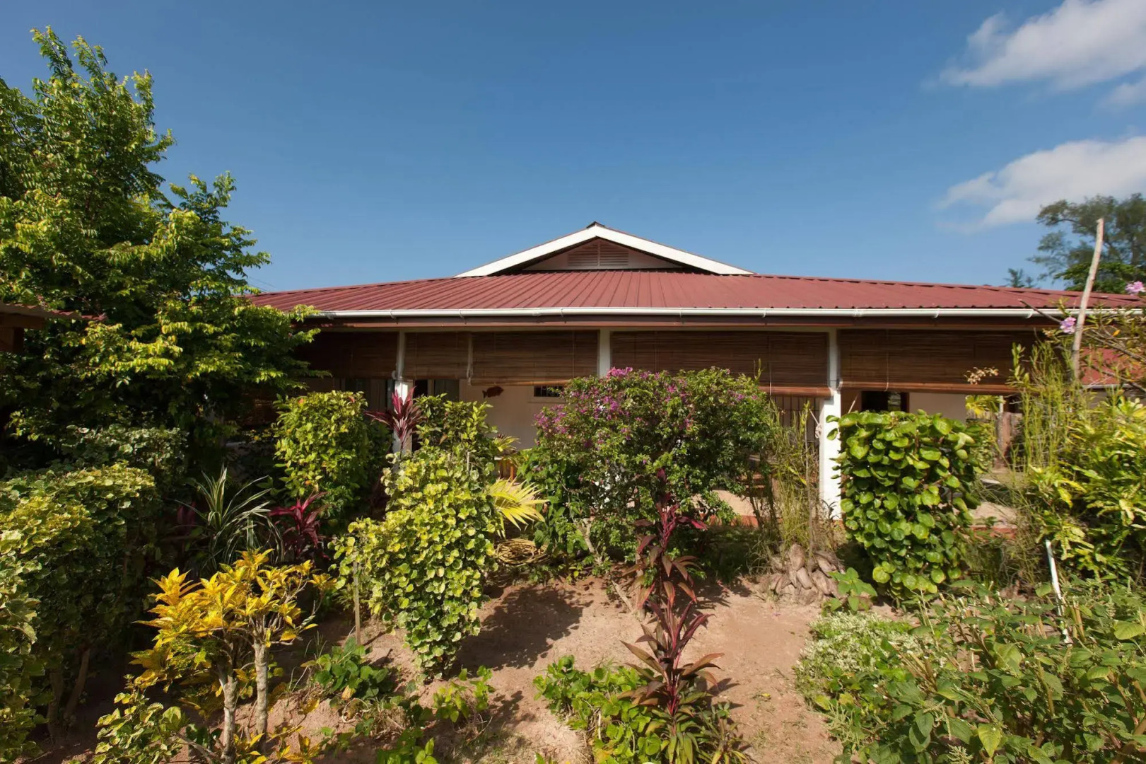 Le Relax St. Joseph Guest House