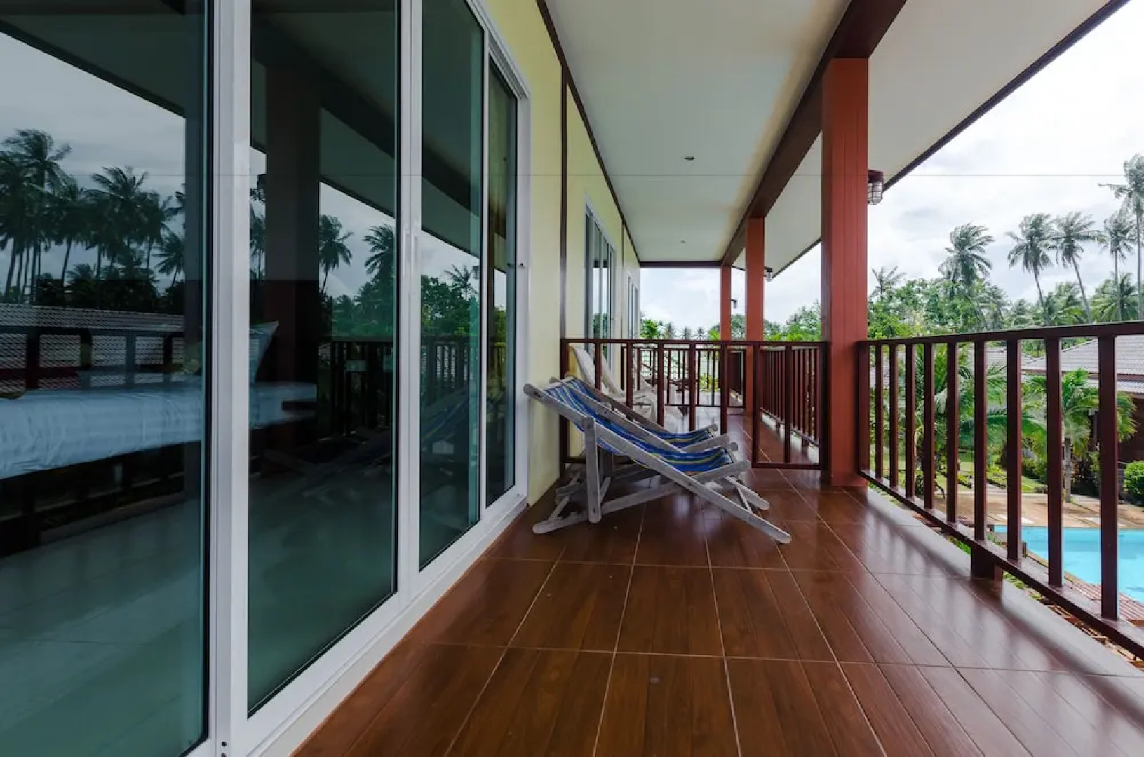 Sleep In Lanta Resort