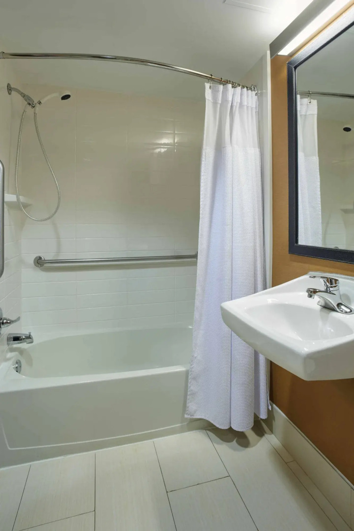 Fairfield by Marriott Kalamazoo West