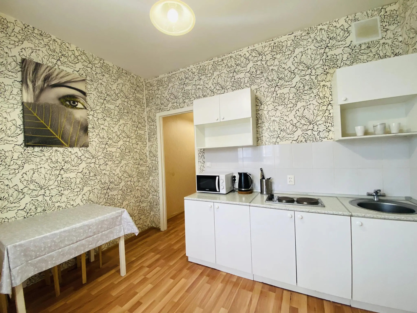 Апартаменты Hanaka, Юбилейный пр-т 78