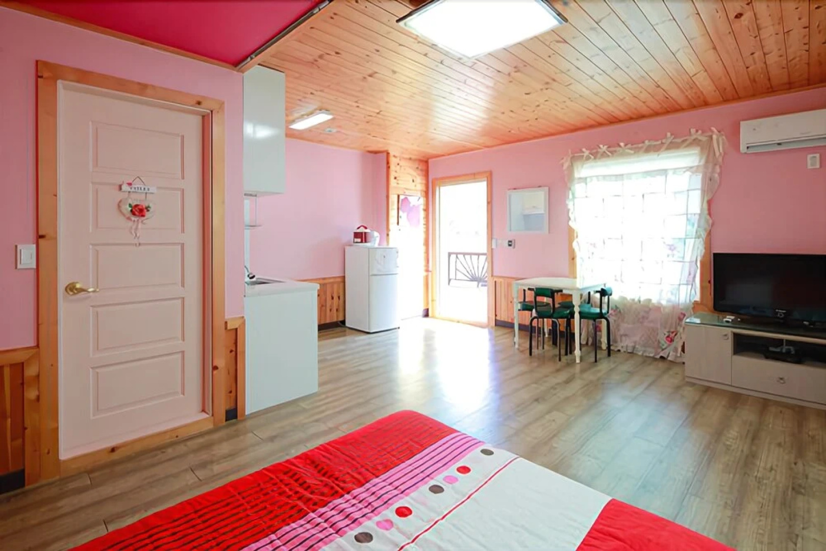 Hongcheon Touching Moment Pension