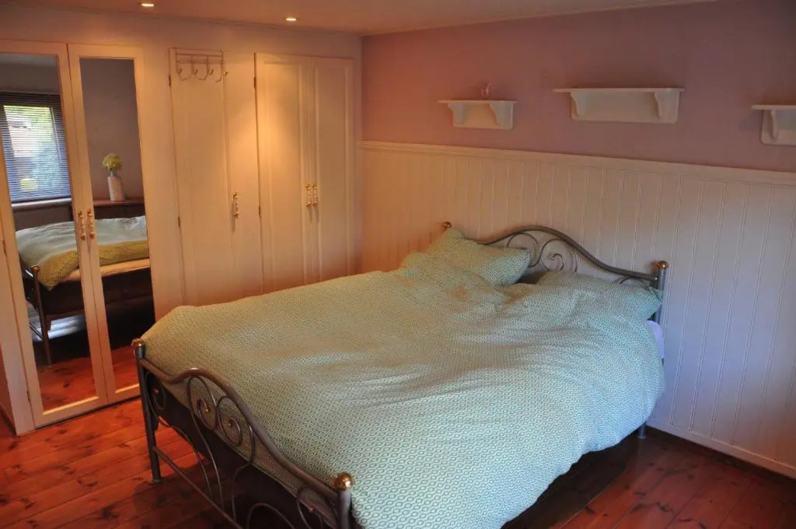 Sfeervol, ruim en luxe chalet in bosrijke omgeving