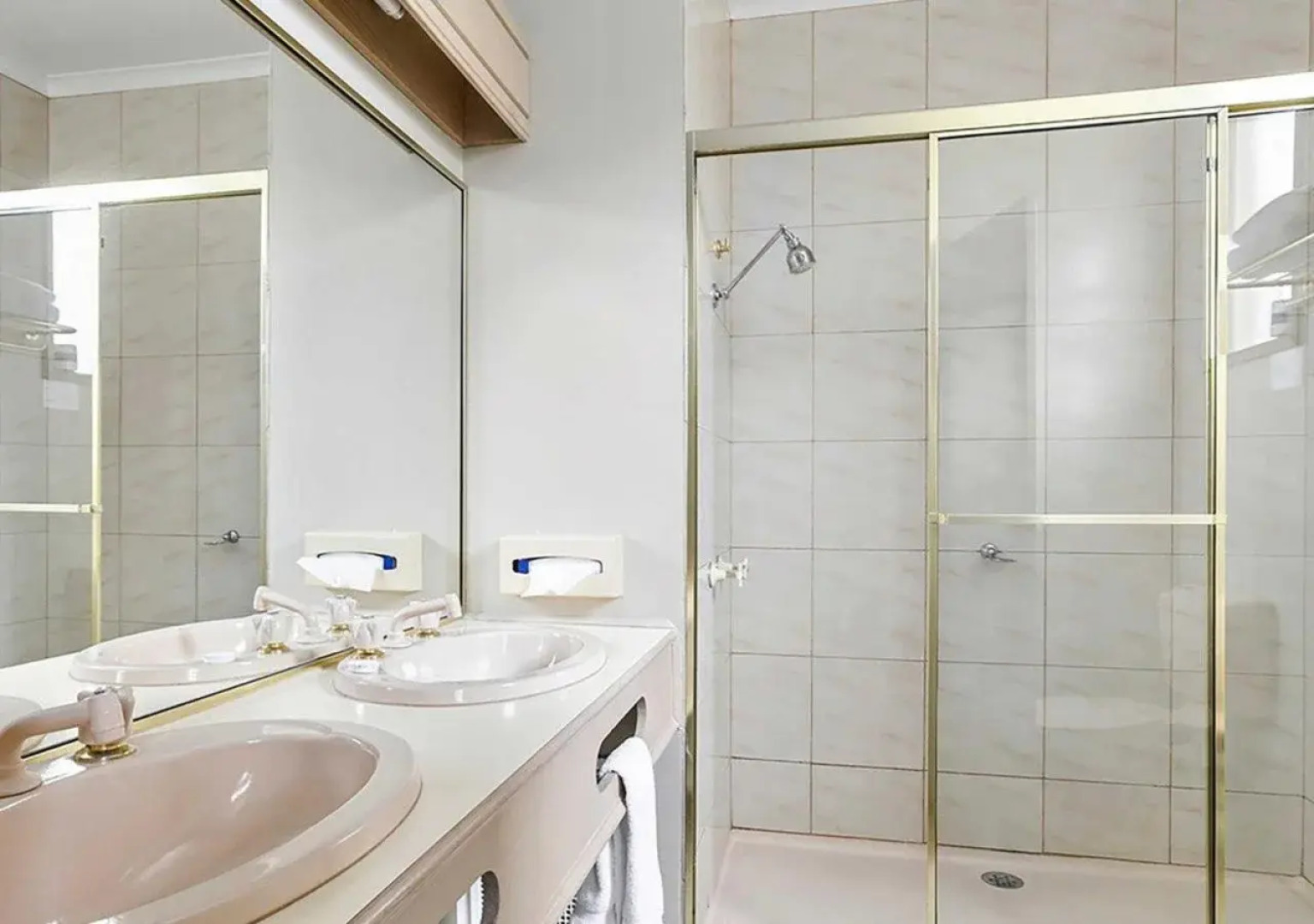 Quality Inn Colonial